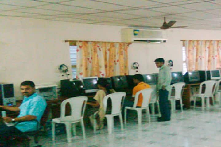 Punyagiri Degree and PG College campus in Srungavarapu kota, Andhra Pradesh, India — photo 5