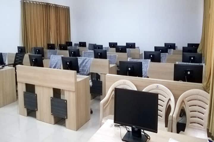 KLE Society's College of Commerce campus in Belgaum, Karnataka, India — photo 4