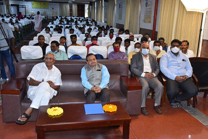 Vignan Institute of Law campus in Guntur, Andhra Pradesh, India — photo 4