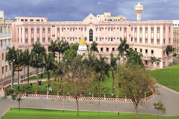Chalmeda Ananda Rao Institute of Medical Sciences campus in Karimnagar, Telangana, India — photo 2