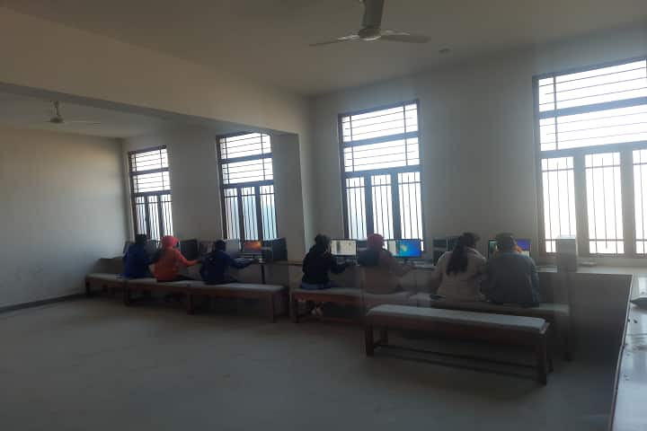 Shri Govind Dev College campus in Sikar, Rajasthan, India — photo 1