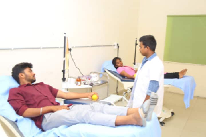 Arundathi Institute of Medical Sciences campus in Medchal, Telangana, India — photo 2
