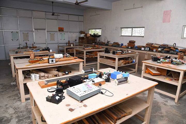 Sri Bharathi Arts and Science College for Women campus in Pudukkottai, Tamil Nadu, India — photo 4