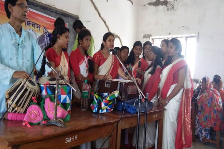 Sagardighi Kamada Kinkar Smriti Mahavidyalaya campus in Murshidabad, West Bengal, India — photo 6