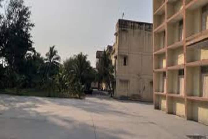 Dr Bharat Barad PGDCA Study Center campus in Sutrapada, Gujarat, India — photo 2