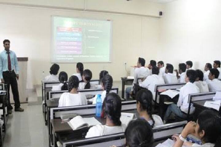 Dr Bharat Barad PGDCA Study Center campus in Sutrapada, Gujarat, India — photo 3