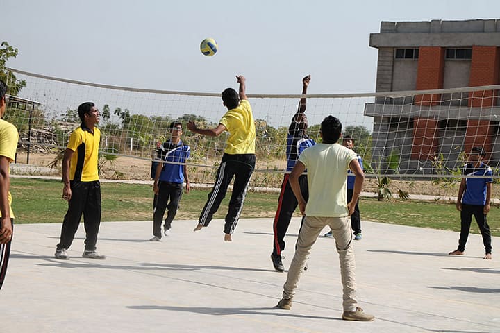 Dr Bharat Barad PGDCA Study Center campus in Sutrapada, Gujarat, India — photo 6