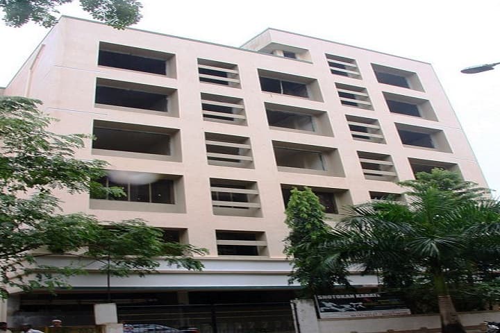RR International JR and SR College of Commerce and Science campus in Mumbai, Maharashtra, India — photo 1