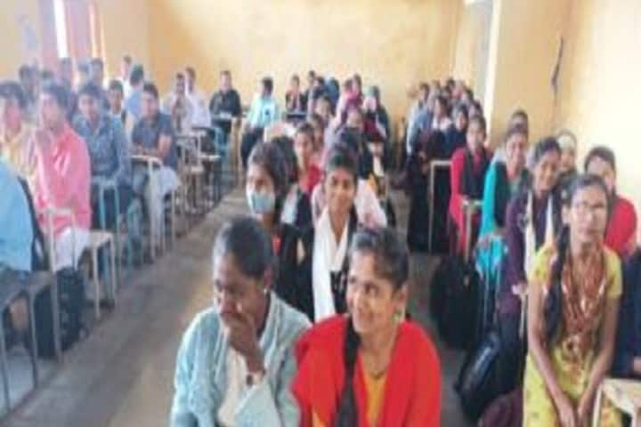 Sharadchandra Mahavidyalaya campus in Osmanabad, Maharashtra, India — photo 1