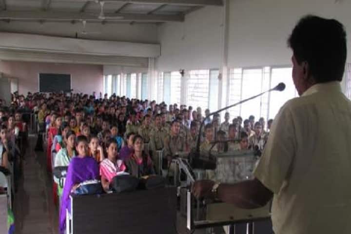 DR Mane Mahavidyalaya campus in Kagal, Maharashtra, India — photo 6