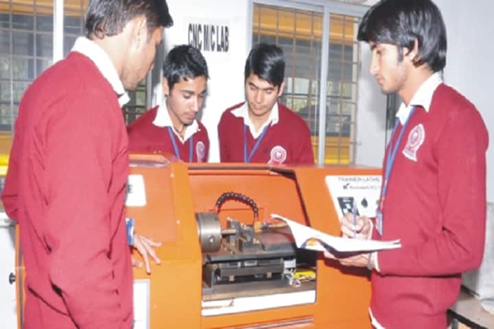 Inderprastha Polytechnic College campus in Pundri, Haryana, India — photo 2