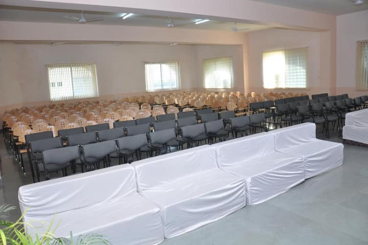 Sanghvi Institute of Engineering and Technology campus in Indore, Madhya Pradesh, India — photo 2