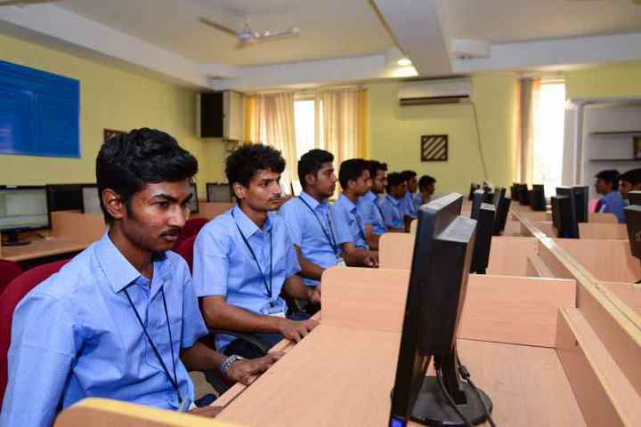 Dhanalakshmi Srinivasan College of Engineering campus in Coimbatore, Tamil Nadu, India — photo 6