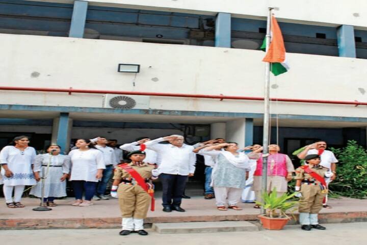 Shri HK Commerce College, Ahmedabad campus in Ahmedabad, Gujarat, India — photo 5