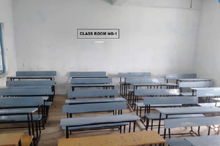 Aadi Lakshmi College of Education campus in Pithapuram, Andhra Pradesh, India — photo 1