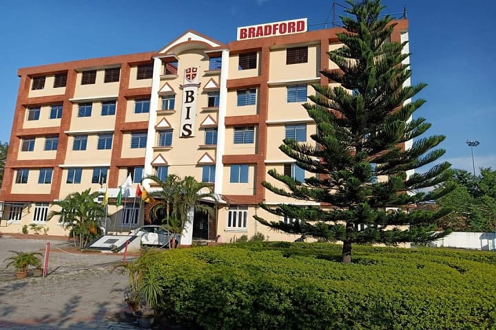 Bradford International Business School campus in Patna, Bihar, India — photo 2