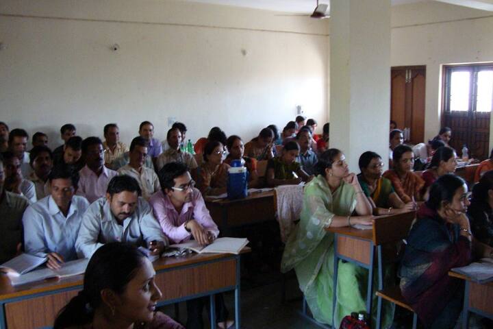 Swargiya Gulab Bai Yadav Smriti Shiksha campus in Borawan, Madhya Pradesh, India — photo 5