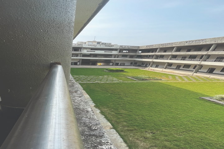 BR Harne College of Physiotherapy campus in Thane, Maharashtra, India — photo 1