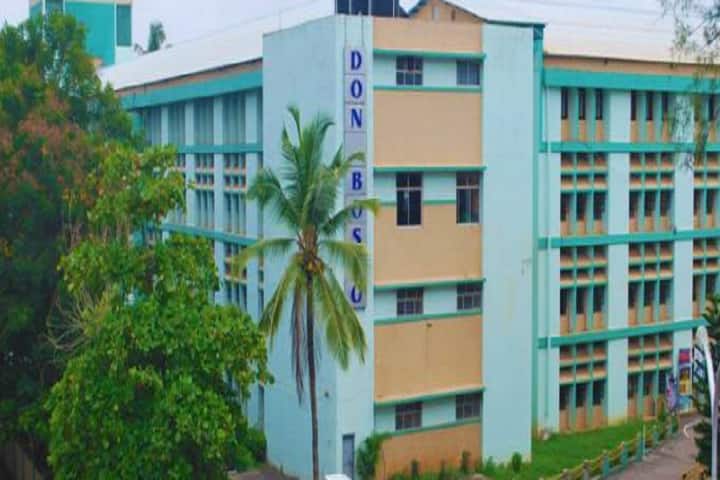 Don Bosco College campus in Panjim, Goa, India — photo 1