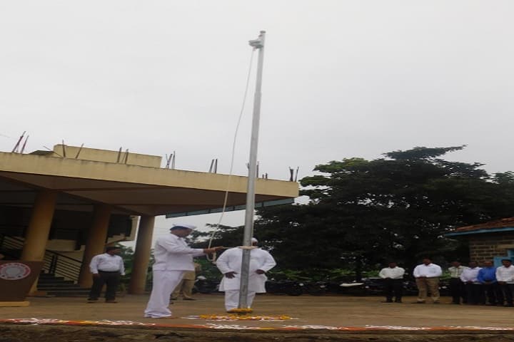 Krantiagrani GD Bapu Lad Mahavidyalaya campus in Sangli, Maharashtra, India — photo 1