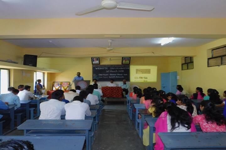 Krantiagrani GD Bapu Lad Mahavidyalaya campus in Sangli, Maharashtra, India — photo 3