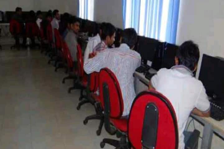 Dr DY Patil College of Computer and Business Studies campus in Pimpri-Chinchwad, Maharashtra, India — photo 1