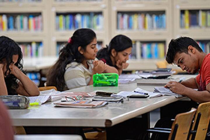 VYMAK Degree College campus in Bangalore, Karnataka, India — photo 4