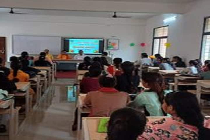 Government Girls PG College campus in Chhatarpur, Madhya Pradesh, India — photo 5