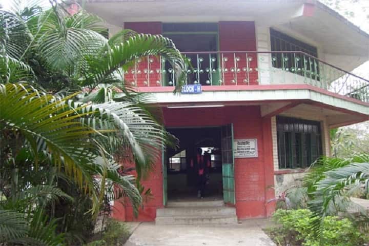 Asansol Girls College campus in Asansol, West Bengal, India — photo 2