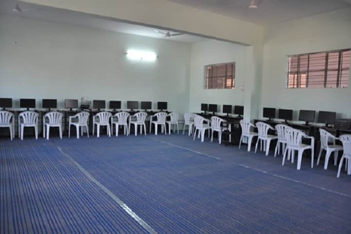 Sree Visvesvaraya Polytechnic campus in Mahabubnagar, Telangana, India — photo 5
