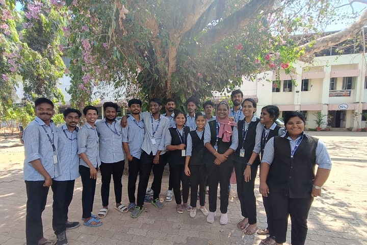 Bishop Moore College For The Hearing Impaired campus in Adoor, Kerala, India — photo 1