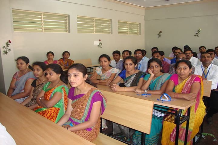 Dr Sri Sri Sri Shivakumara Mahaswamy Polytechnic campus in Nelamangala, Karnataka, India — photo 5