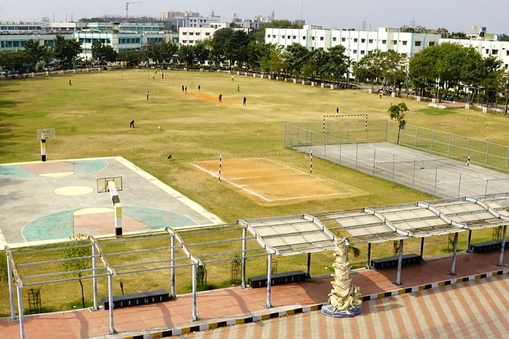Thai Moogambigai Dental College and Hospital campus in Chennai, Tamil Nadu, India — photo 4