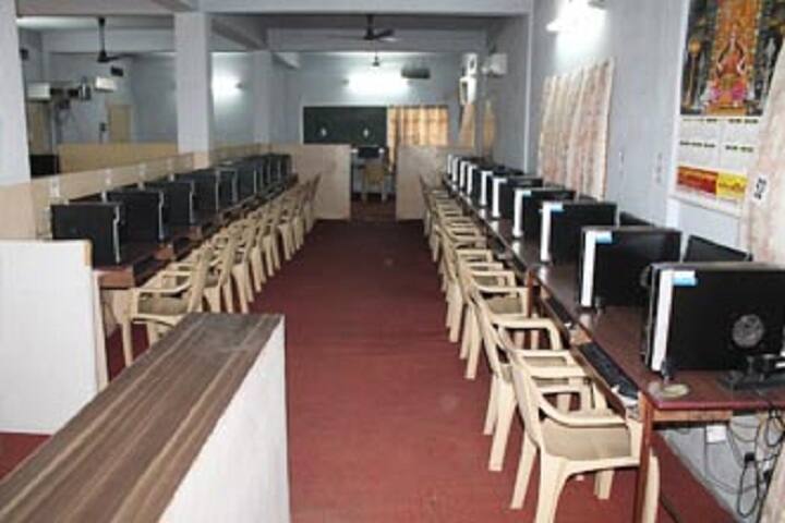 Sri Krishnaveni Mahila Kalasala campus in Poranki, Andhra Pradesh, India — photo 5