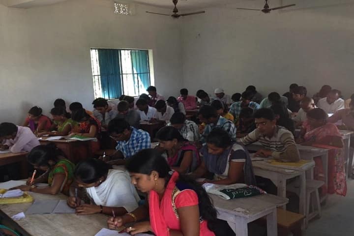AK Singh College campus in Garhwa, Jharkhand, India — photo 3