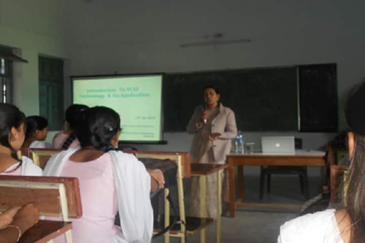 Dr Panjabrao Deshmukh Girls Polytechnic campus in Amravati, Maharashtra, India — photo 3