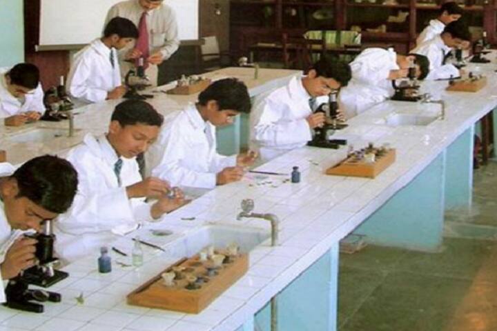 Smt SM Nandola Science College campus in Junagadh, Gujarat, India — photo 4