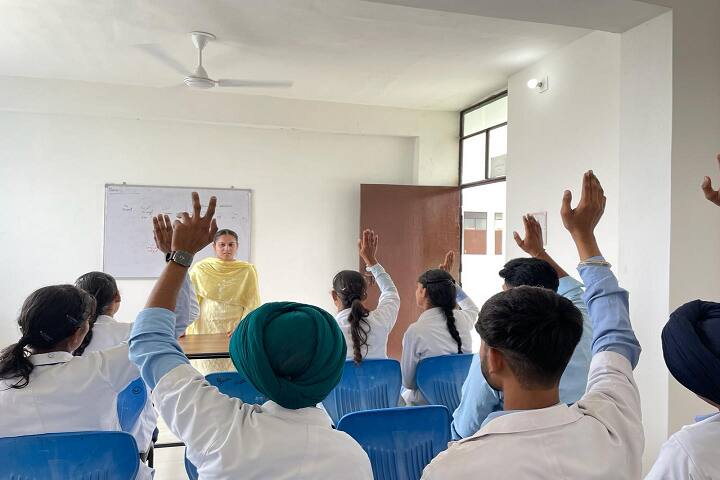Guru Ram Das Malwa College campus in Muktsar, Punjab, India — photo 4