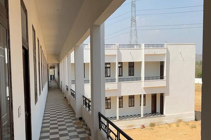 Vinayak Girls College campus in Jaipur, Rajasthan, India — photo 2