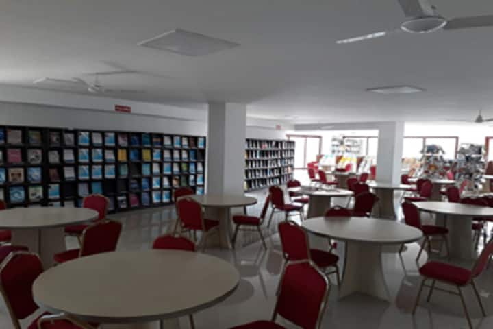 Guru Nanak University campus in Hyderabad, Telangana, India — photo 5
