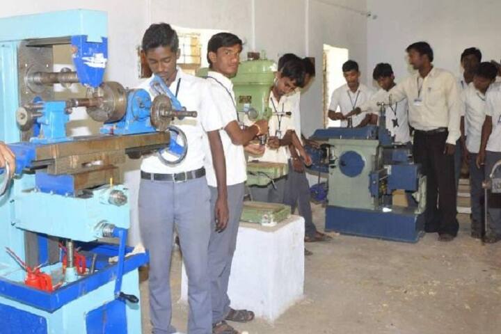 Dr GS Melkote Rural Polytechnic campus in Koppal, Karnataka, India — photo 5
