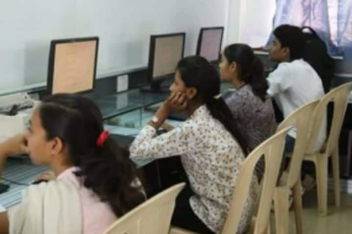 Dr DY Patil College of Polytechnic campus in Kolhapur, Maharashtra, India — photo 6