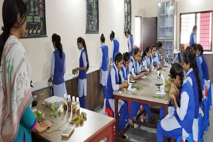 Shri JS Parmar Arts and Commerce College campus in Kodinar, Gujarat, India — photo 3