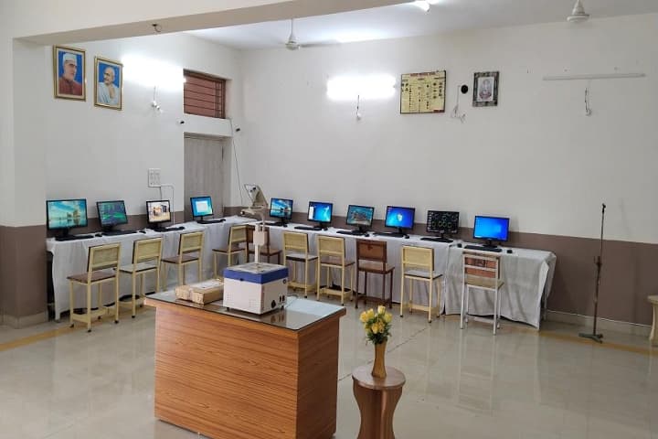 Omkar College of Nursing campus in Guna, Madhya Pradesh, India — photo 3