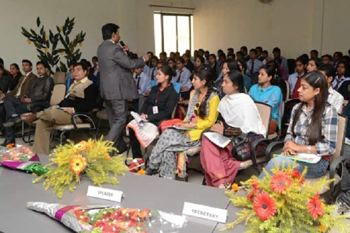 Saharanpur Institute of Advanced Studies campus in Saharanpur, Uttar Pradesh, India — photo 3