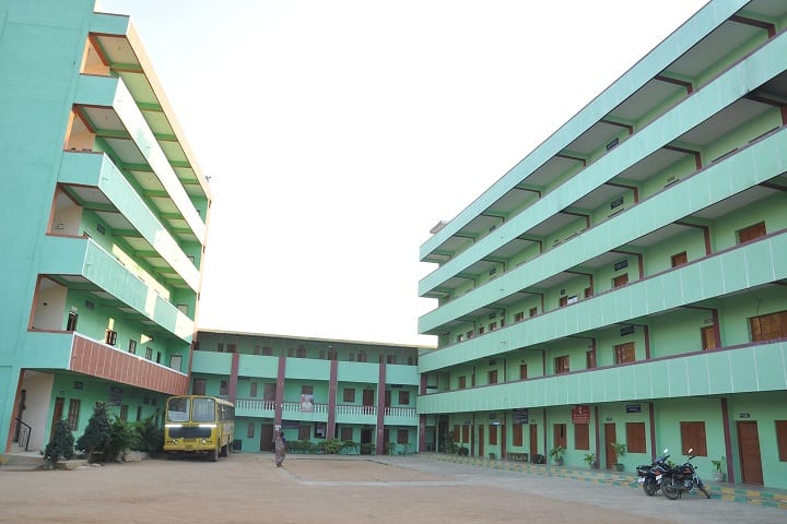 Sri Gokula College of Arts Science and Management Studies campus in Kolar, Karnataka, India — photo 1