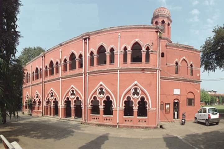 Indore Christian College campus in Indore, Madhya Pradesh, India — photo 2