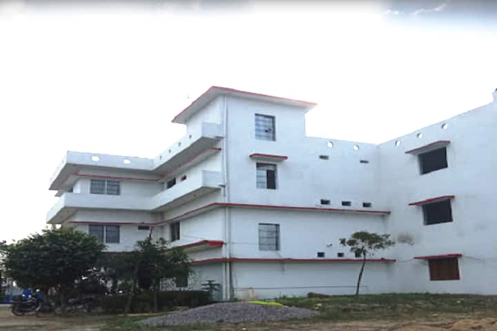 Azad Postgraduate College campus in Azamgarh, Uttar Pradesh, India — photo 2
