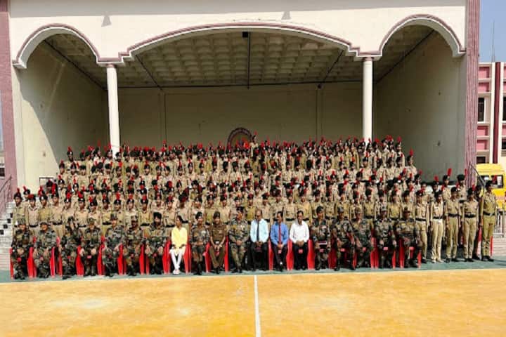 Late Chandrashekhar Ji Purva Pradhanmantri PG College, Jaunpur campus in Jaunpur, Uttar Pradesh, India