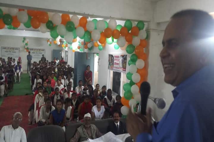 Swargiya Nooruddin Khan Girls Post Graduate College campus in Jaunpur, Uttar Pradesh, India — photo 2